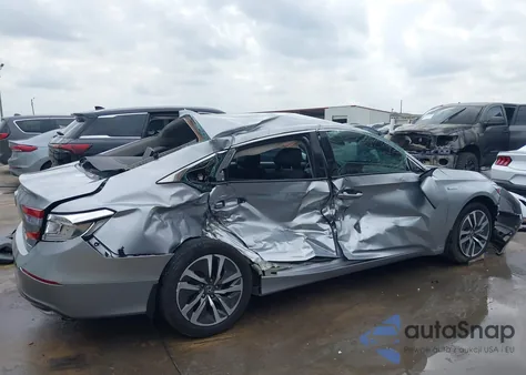 2018 Honda Accord Hybrid из США, поврежденный, VIN 1HGCV3F13JA007781